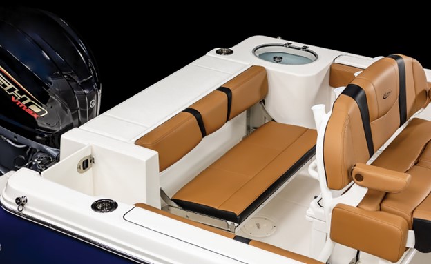 Robalo R230 aft seat allows easy access to the bilge