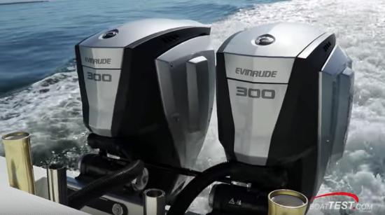 evinrude_idocksystemreview_newandoldoutboards_2018.jpg