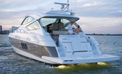cruisers yachts 520 sc stern