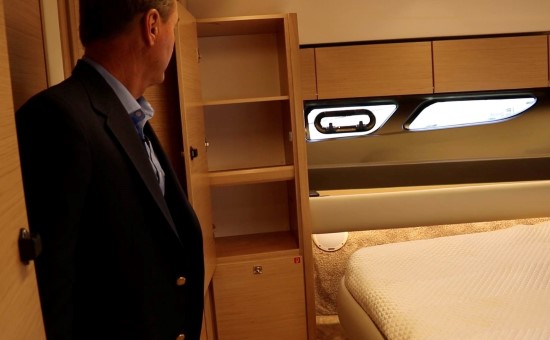 Bavaria R40 Fly linen closet