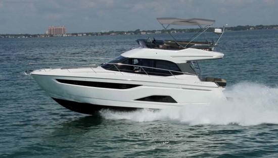 Bavaria R40 Fly dual helm