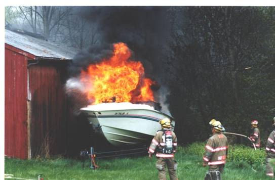 Boatexplosion3