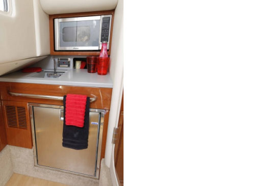 Formula 350 Crossover Bowrider