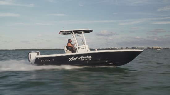 Robalo 246 Cayman runport