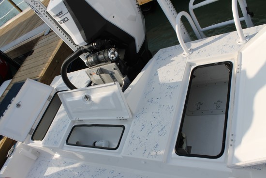 Shallow Sport 25 X3 rear deck open 2