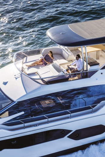 Absolute 58 Fly position 1