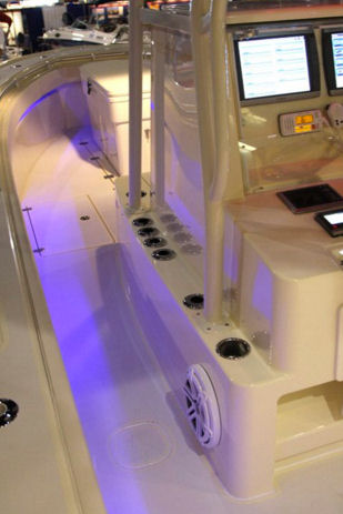 Andros Boatworks Offshore 32 rod holders