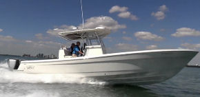 Andros Boatworks Offshore 32 running