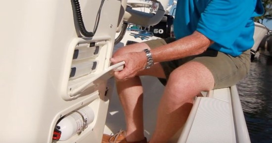 Boston Whaler 150 Montauk Fire Extinguisher