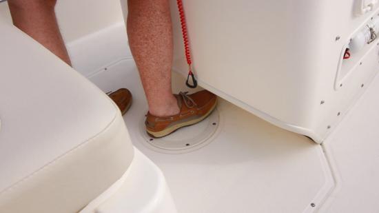 Boston Whaler 170 Montauk toe cutout