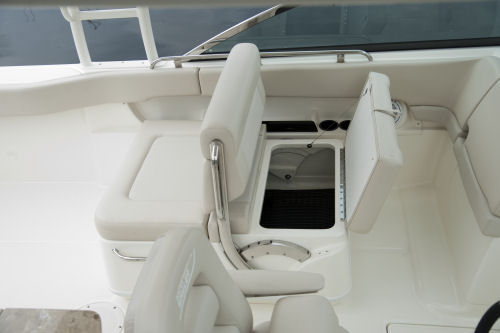 Boston Whaler 270 Vantage
