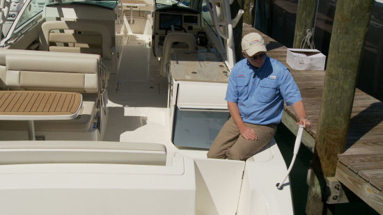 Boston Whaler 320 Vantage