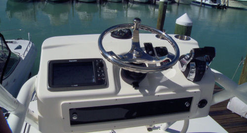 Boston Whaler 350 Outrage