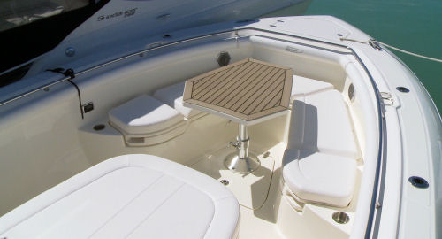 Boston Whaler 350 Outrage