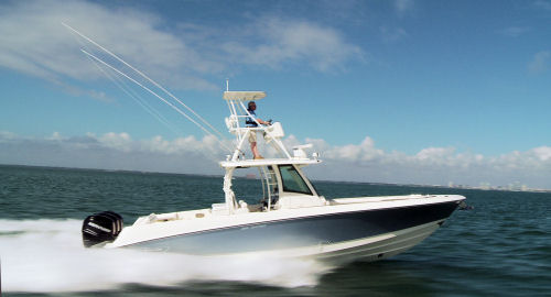 Boston Whaler 350 Outrage