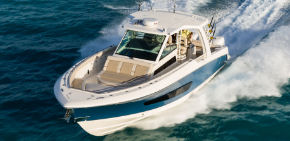Boston Whaler 420 Outrage