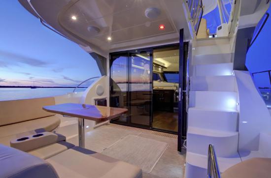 Carver C52 Command Bridge aft deck