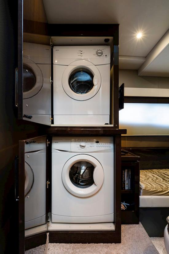 Carver C52 Command Bridge washer dryer