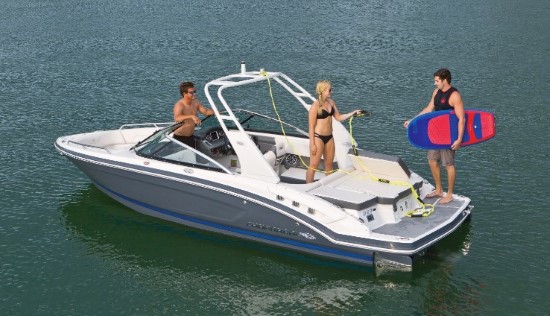 Chaparral 227 SSX Surf life style