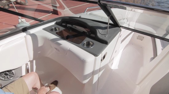 Chaparral 227 SSX Surf port console