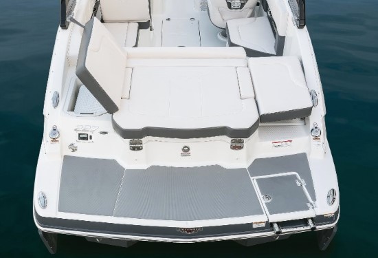 Chaparral 227 SSX Surf
