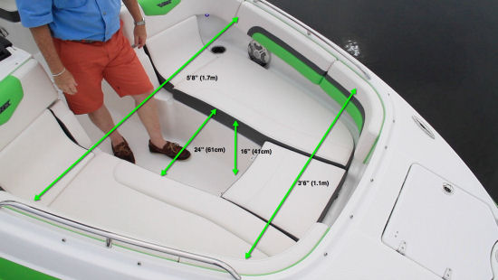 Chaparral 243 VRX bow