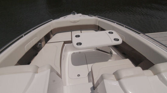 Chaparral 337 SSX bow