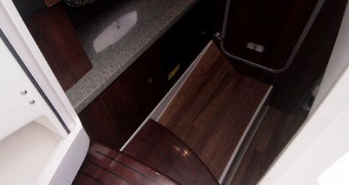 Chaparral 337 SSX door