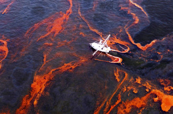 Clean-up Trawler