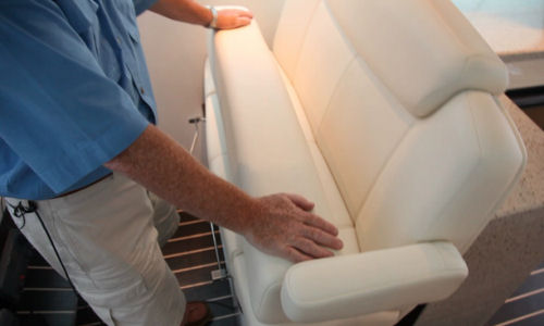 Cruisers Yachts 41 Cantius