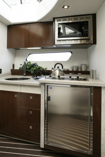 Cruisers Yachts 41 Cantius