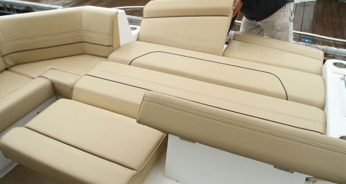 Cruisers Yachts 45 Cantius