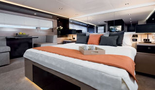 Cruisers Yachts 60 Cantius Interior