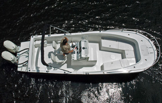 Dusky 252 Open Fisherman aerial shot