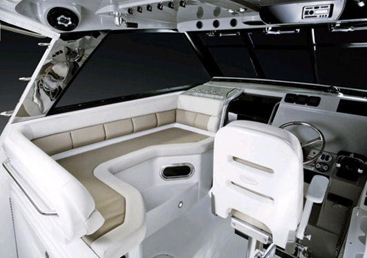 Everglades 32' Express