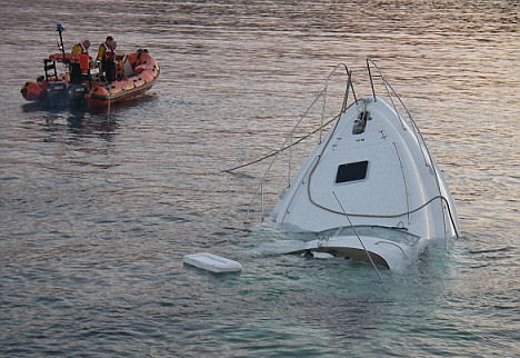 Sealine F37 Bow