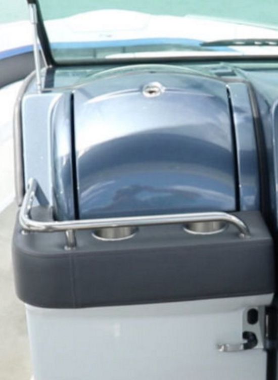 Formula 350 FX CBR cabin hatch