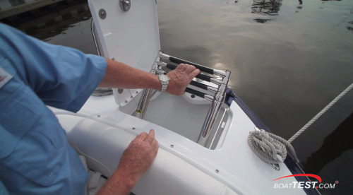 Formula 240 Bowrider