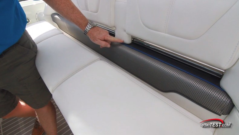 Formula 430 All Sport Crossover seat backs