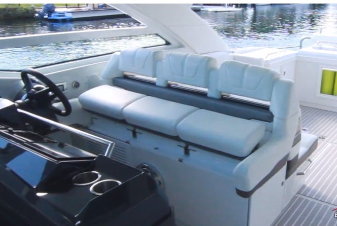 Formula 430 All Sport Crossover three across seating