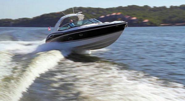 Which Formula Crossover Bowrider is the Right Choice