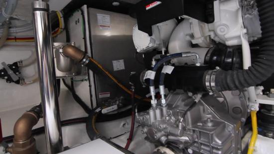 Galeon 420 Fly fuel tanks