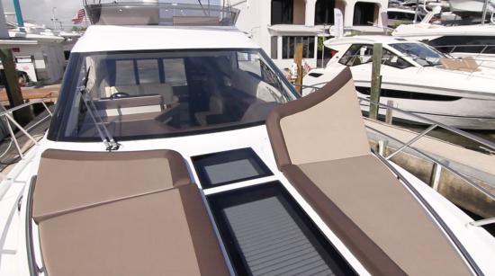Galeon 420 Fly sun pads