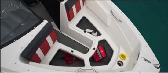 Glastron GTS 180 bow