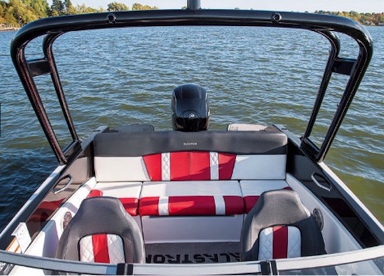 Glastron GTS 180 tower