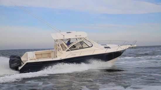 Grady-White Express 330 running shot