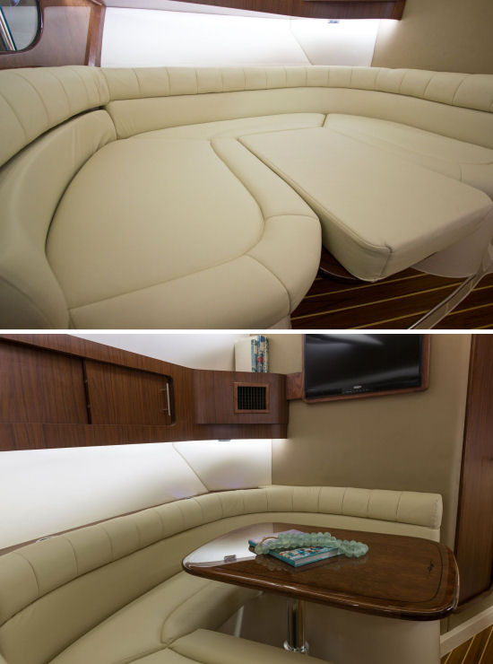 Grady-White Express 370 dinette berth