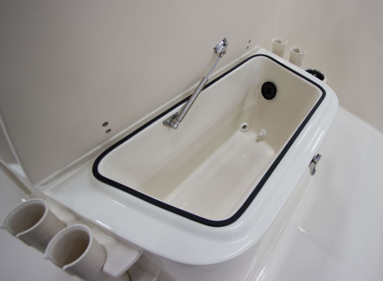 Grady-White Fisherman 180 livewell