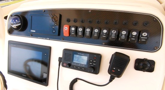 Grady-White Fisherman 216 nav