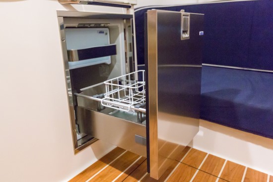 Grady-White Canyon 376 refrigerator